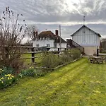 Dans Un Petit Haras Mézidon-Canon