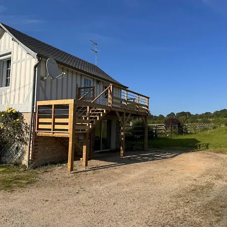 Dans Un Petit Haras Mézidon-Canon