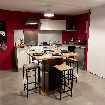 Dans Un Petit Haras Semesterbostad