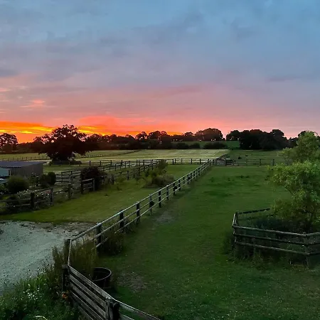 Semesterbostad Dans Un Petit Haras Mézidon-Canon