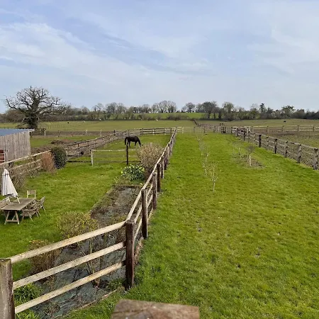 Dans Un Petit Haras Semesterbostad Mézidon-Canon